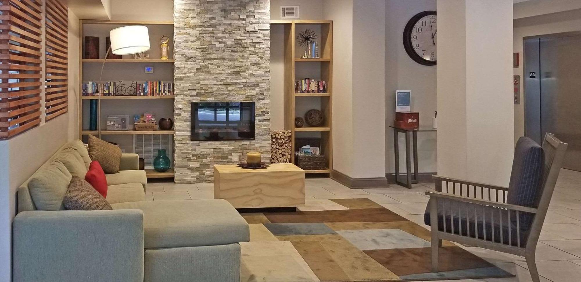 Country Inn & Suites By Radisson, Canton, Ga מראה חיצוני תמונה